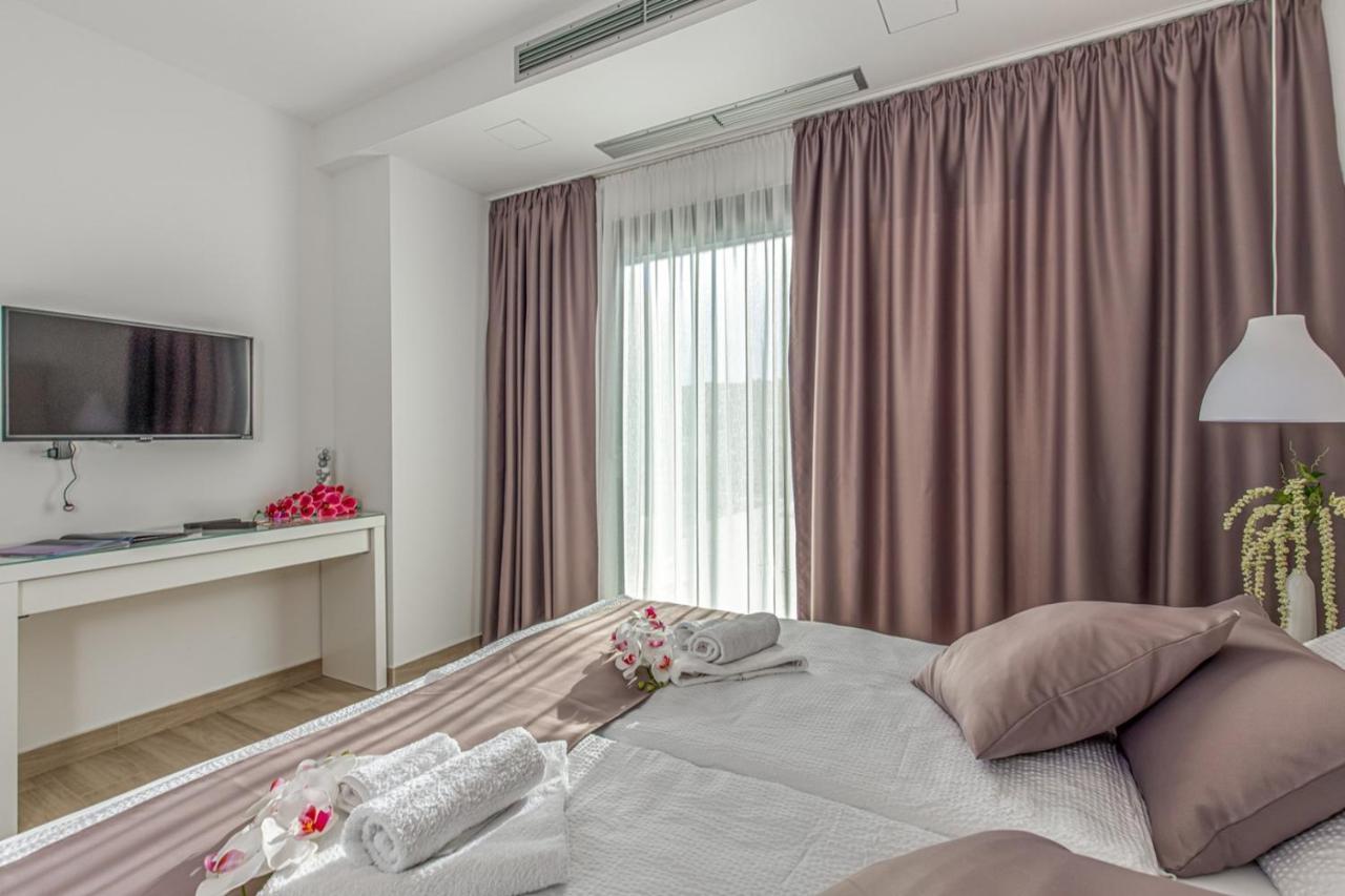 Villa Milly Vrh  Exteriör bild