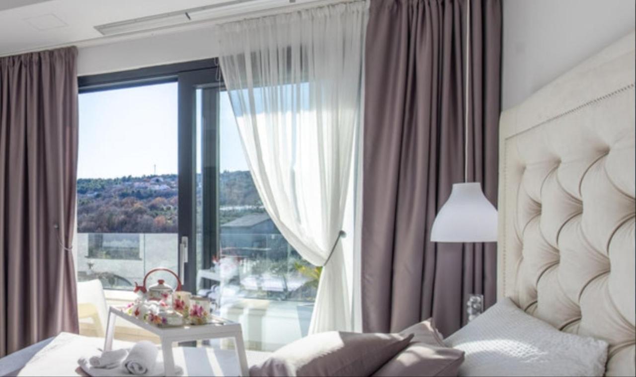 Villa Milly Vrh  Exteriör bild